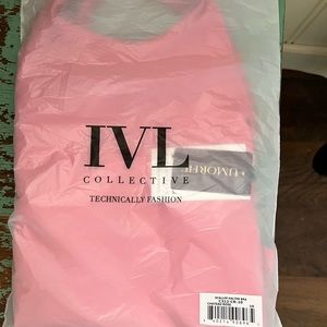 IVL collective brand new scallop top, size 10